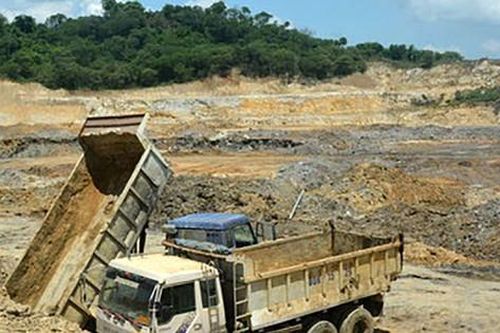 Kiểm tra, xử lý doanh nghiệp khai thác 'chui' nhiều mỏ khoáng sản suốt 9 năm
