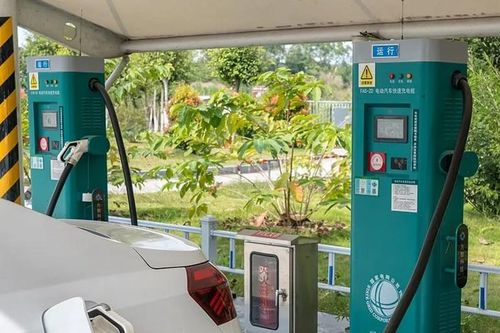 Thế giới có thể sản xuất pin xe điện mà không cần Trung Quốc hay không?