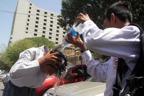 Những cách đối phó với nắng nóng khi không có điều hòa nhiệt độ