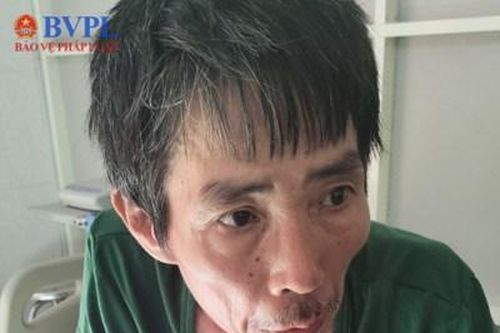 'Ngáo rượu' chửi cả làng rồi hành hung Công an xã