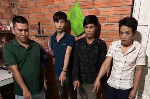 Tạm giữ nhóm thanh niên tổ chức sử dụng ma túy manh động