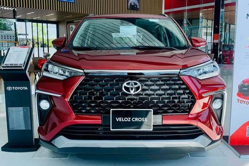Toyota Veloz bán đều hơn 900 xe/tháng nhưng vẫn tồn nhiều xe nhập, đại lý giảm giá kỷ lục còn dưới 600 triệu đồng chỉ ngang tầm Xpander