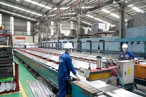 Nhôm Xingfa Trung Quốc 'lấn sân' thị trường Việt Nam và sự bất an của doanh nghiệp trong nước