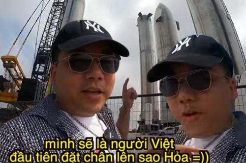 Khoa Pug tuyên bố sẽ là người Việt Nam đầu tiên đặt chân lên sao hỏa để review