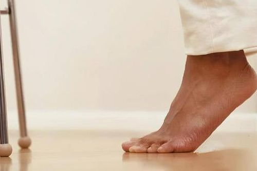 7 lợi ích của thói quen nhón chân đối với cơ thể