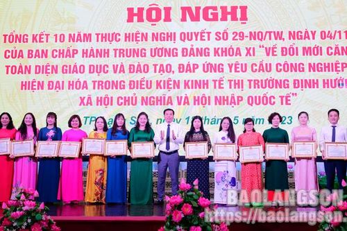 Thành phố Lạng Sơn: Tổng kết 10 năm thực hiện Nghị quyết 29