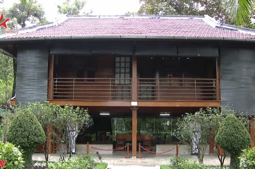 Nhà sàn Bác Hồ - biểu tượng phong cách Hồ Chí Minh