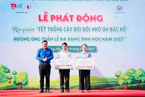 Đồng Nai: Nhiều hoạt động ý nghĩa tại Lễ phát động ra quân 'Tết trồng cây Đời đời nhớ ơn Bác Hồ'