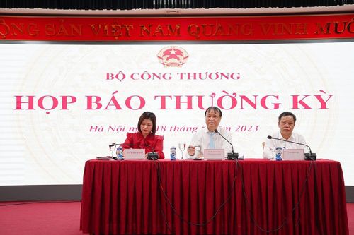 Bộ Công Thương đánh giá cụ thể để điều chỉnh giá bán lẻ điện bình quân