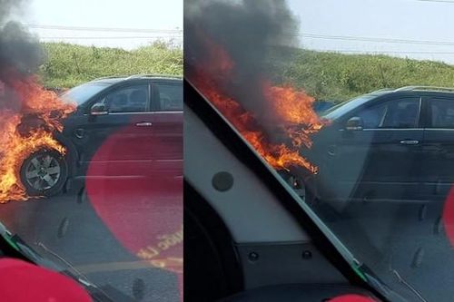 Thêm vụ ô tô bốc cháy dữ dội giữa trời nắng nóng