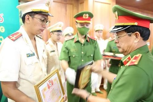 TP Hồ Chí Minh tuyên dương 42 gương 'Thanh niên tiên tiến làm theo lời Bác'