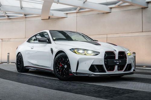 Cận cảnh BMW M4 CSL độc nhất tại Singapore