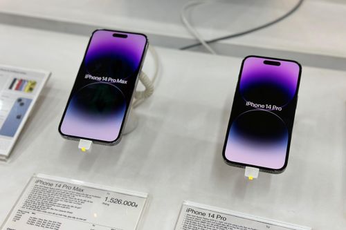 Các chuỗi bán lẻ Việt cạnh tranh với chính Apple bằng giá