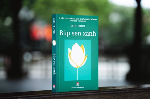 Bác Hồ qua những câu chuyện kể