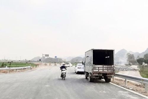 Dự án sửa Quốc lộ 21B qua Hà Nam lập 'kỷ lục' vỡ tiến độ