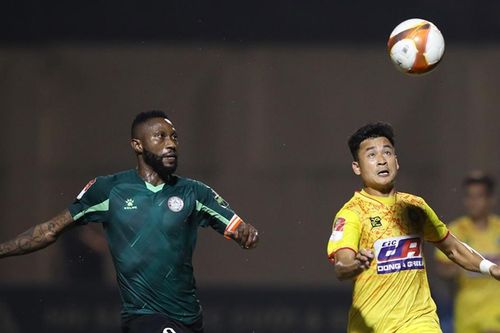 V-League nghỉ dài: Lãng phí...