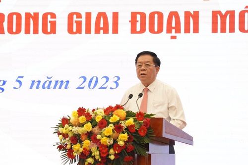 Cán bộ, đảng viên phải 'trách nhiệm, nêu gương, tự soi, tự sửa'