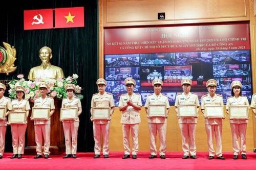 Học tập, thực hiện Sáu điều Bác Hồ dạy phải trở thành việc làm tự giác, thường xuyên, hằng ngày