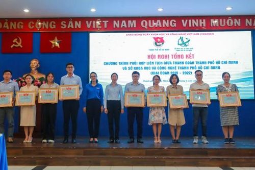 Thúc đẩy phong trào nghiên cứu khoa học cho đoàn viên, sinh viên TP. HCM