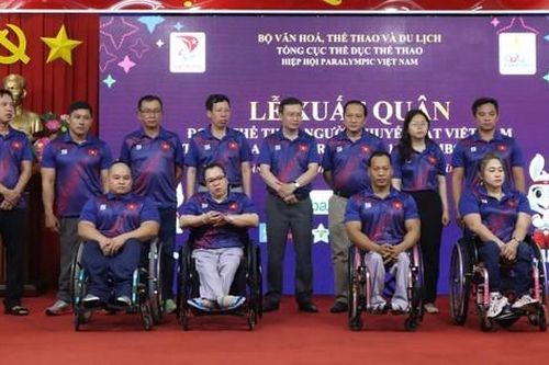 Thủ tướng Phạm Minh Chính động viên Đoàn thể thao người khuyết tật Việt Nam tham dự ASEAN Para Games 12-2023