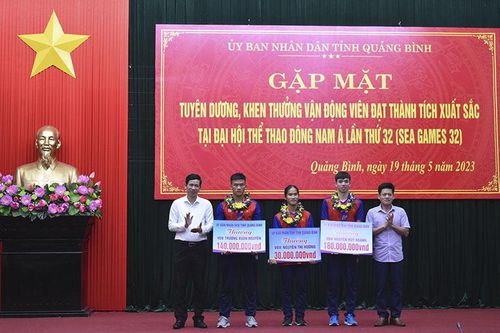 Quảng Bình khen thưởng cho vận động viên xuất sắc tại SEA Games 32