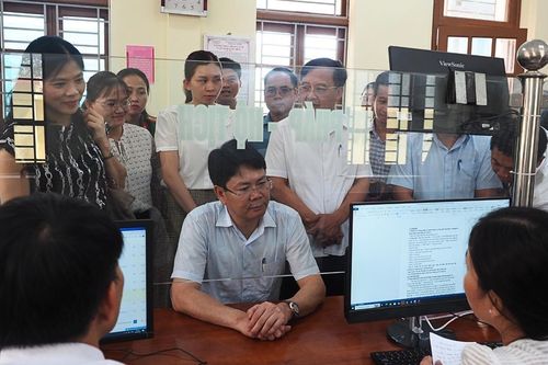 Khảo sát tình hình triển khai thí điểm cấp bản điện tử giấy khai sinh, trích lục khai tử