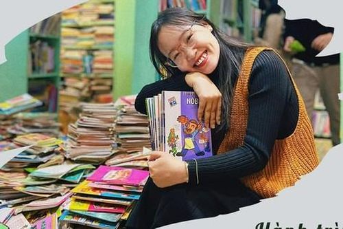 Từ cô gái mê đọc sách đến hành trình xây dựng tủ sách cho em