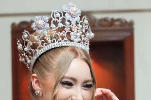 Hoa hậu quốc tế đội vương miện do nghệ nhân Việt chế tác, đọ sắc ở Indonesia