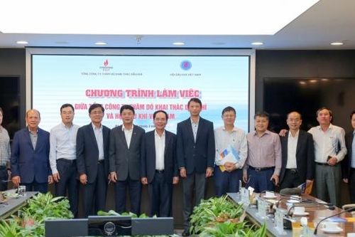 Chủ tịch Hội Dầu khí Việt Nam gửi thư chúc mừng Kỷ niệm 35 năm Ngày truyền thống của PVEP