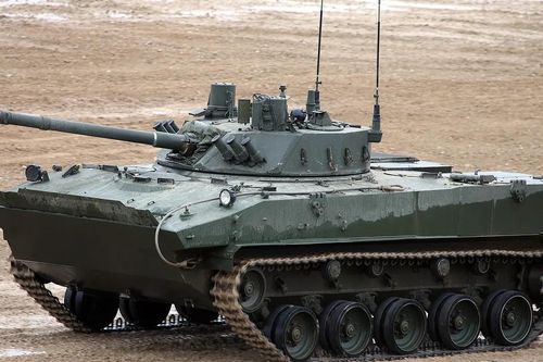 Video 'thiết giáp nhảy dù' BMD-4M mạnh nhất của Nga phá hủy cứ điểm Ukraine
