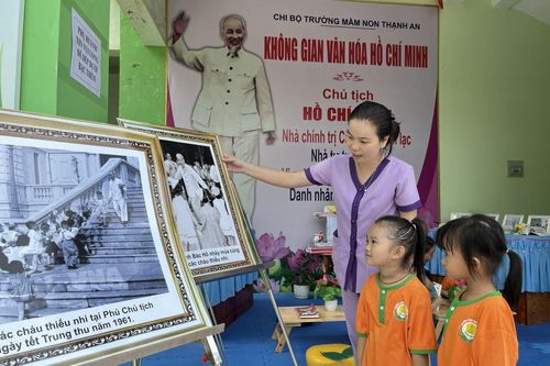 Bài 4: Tuổi trẻ chung tay xây dựng không gian văn hóa Hồ Chí Minh