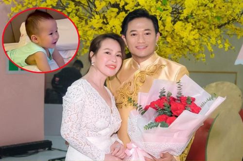 Con trai Quý Bình lộ diện: Bập bẹ tiếng gọi ba, netizens dành 'mưa lời khen' cho vẻ bụ bẫm của nhóc tỳ
