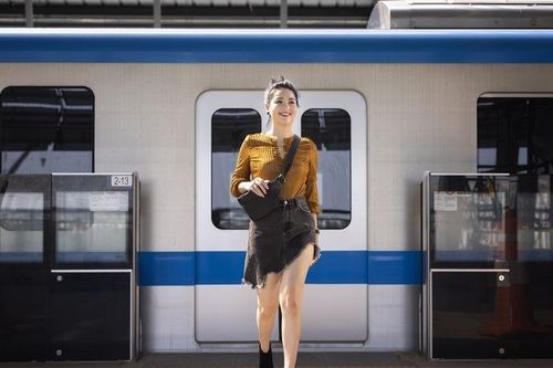 Lê Khánh: 'Khi nghệ sĩ diễn xuất hết lòng hết dạ, khán giả không bao giờ quay lưng'