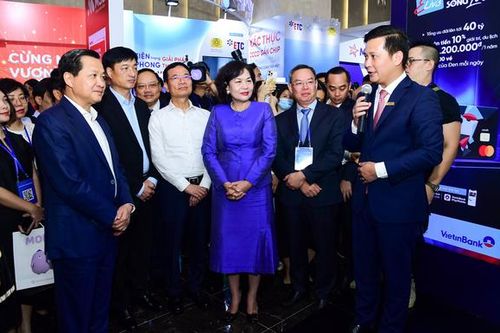 VietinBank với chiến lược chuyển đổi số, định vị và tạo đà bứt phá