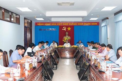 Hội nghị Ban Thường vụ Tỉnh ủy An Giang giữa tháng 5/2023
