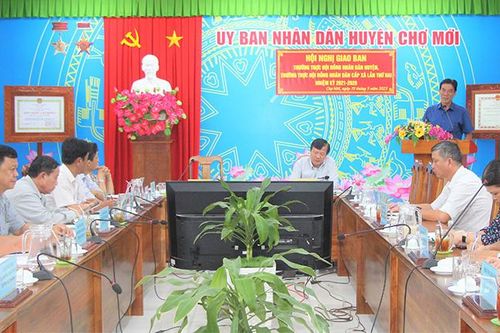 HĐND huyện Chợ Mới bàn giải pháp nâng cao chất lượng và hiệu quả hoạt động