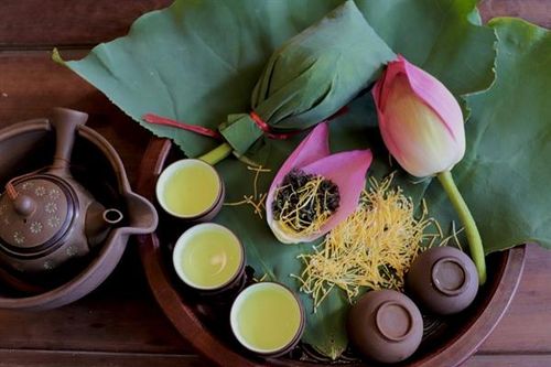 Hà Nội nằm trong điểm đến khám phá trà hấp dẫn của Booking.com
