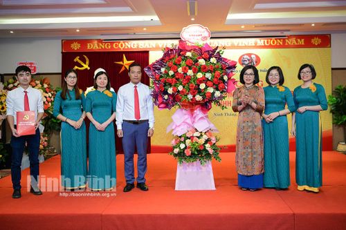 Thành lập Chi bộ Công ty TNHH thêu ren Mặt trời xanh