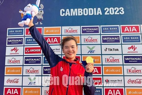 Cô gái người Tày xuất sắc giành 3 Huy chương Vàng tại SEA Games 32