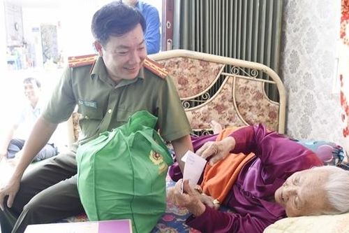 Cục Ngoại tuyến về nguồn sinh hoạt chính trị tại Cà Mau