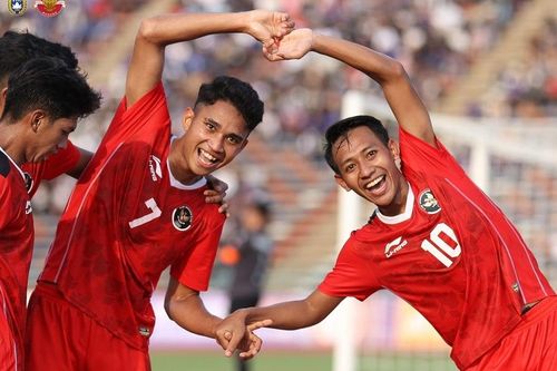 Cựu HLV Indonesia: Chúng ta đã sánh ngang với bóng đá Việt Nam và Thái Lan