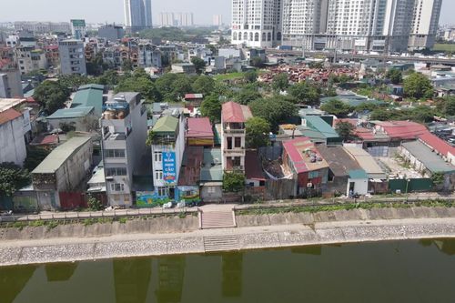 Hơn 20 năm vướng quy hoạch 'treo', người dân ở Hà Nội khổ sở đi thuê trọ