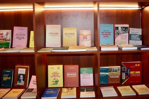Ra mắt Không gian văn hóa Hồ Chí Minh