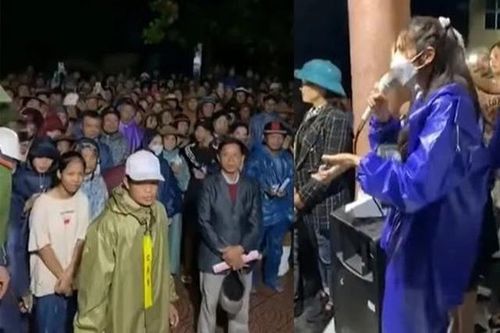 Cán bộ địa phương nói gì về nghi vấn ca sĩ Thủy Tiên trao thiếu tiền cho người dân vùng lũ ?