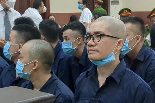 Y án chung thân với Nguyễn Thái Luyện