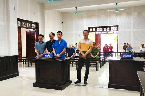 Quảng Ninh: Cựu Giám đốc Trung tâm phát triển quỹ đất TP Cẩm Phả lĩnh án