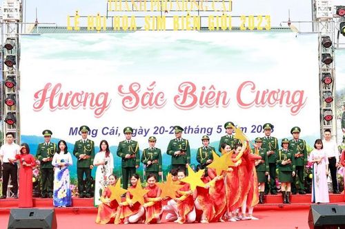 Rực rỡ Lễ hội Hoa sim biên giới năm 2023 tại tỉnh Quảng Ninh