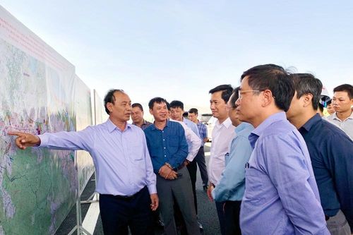 Chấp thuận khai thác tạm có điều kiện đối với tuyến chính Dự án thành phần đầu tư xây dựng đoạn Nha Trang – Cam Lâm