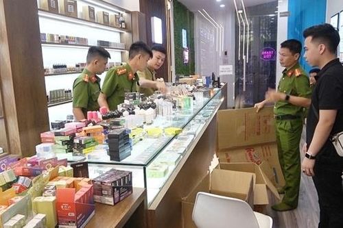 Thuốc lá điện tử đang là vấn nạn học đường