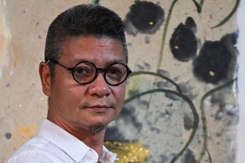 Tay lãng tử trong Miền không